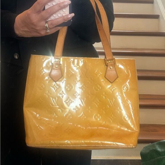 Louis Vuitton Handbags - Louis Vuitton Yellow Monogram Vernis Tote Bag